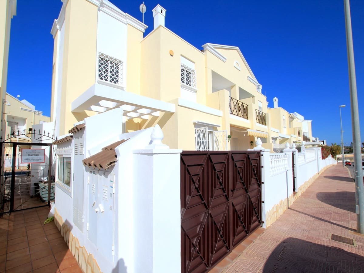 3 sovrum Villa till salu i Dona Pepa - 220 000 € (Ref: 9454753)