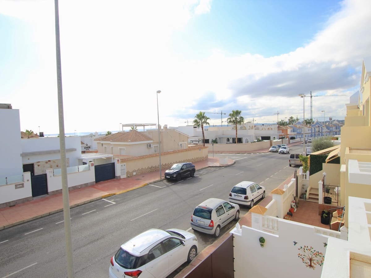 3 chambre Villa/Maison à vendre à Dona Pepa - 225 000 € (Ref: 9454753)