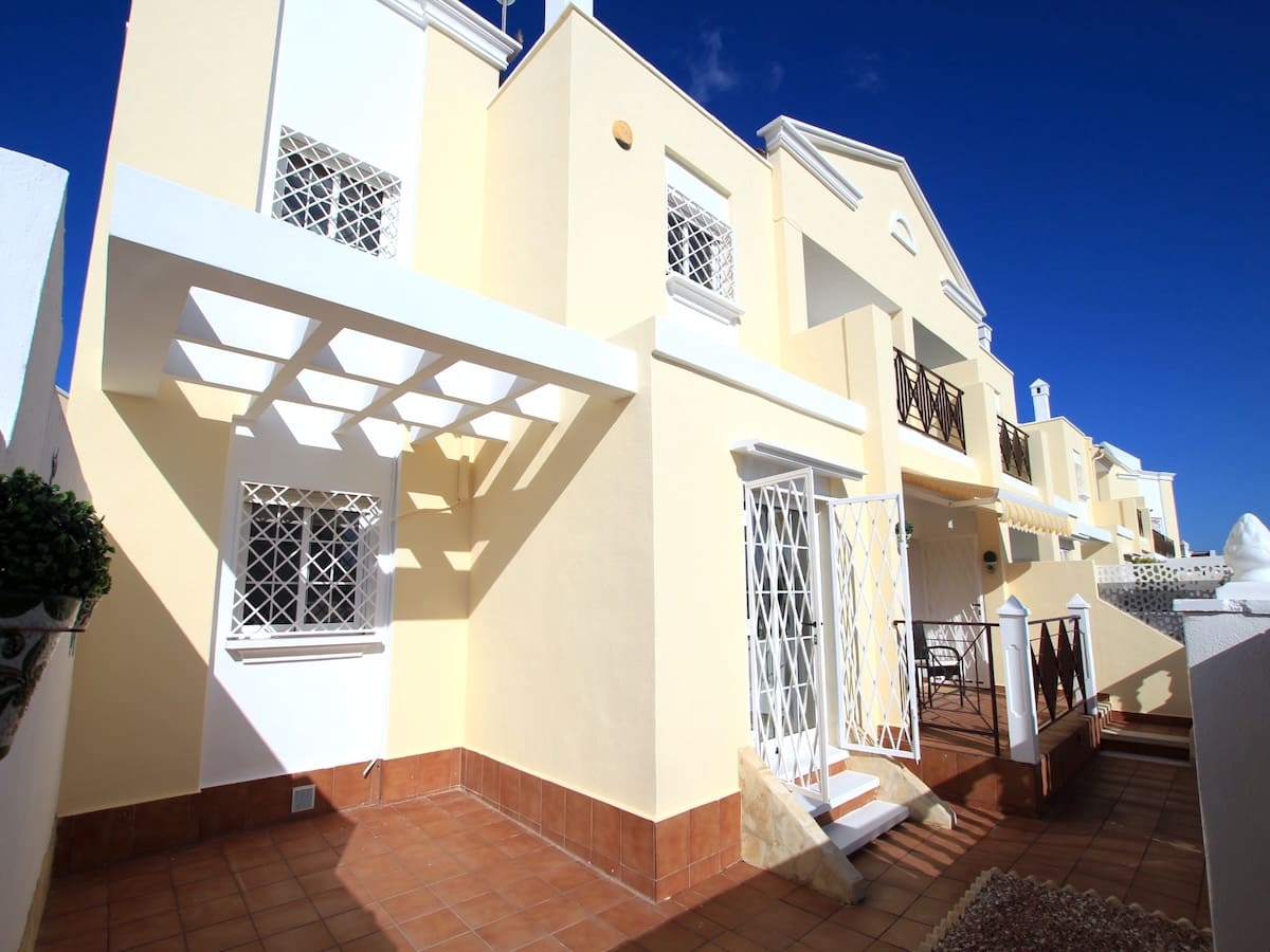 3 chambre Villa/Maison à vendre à Dona Pepa - 225 000 € (Ref: 9454753)