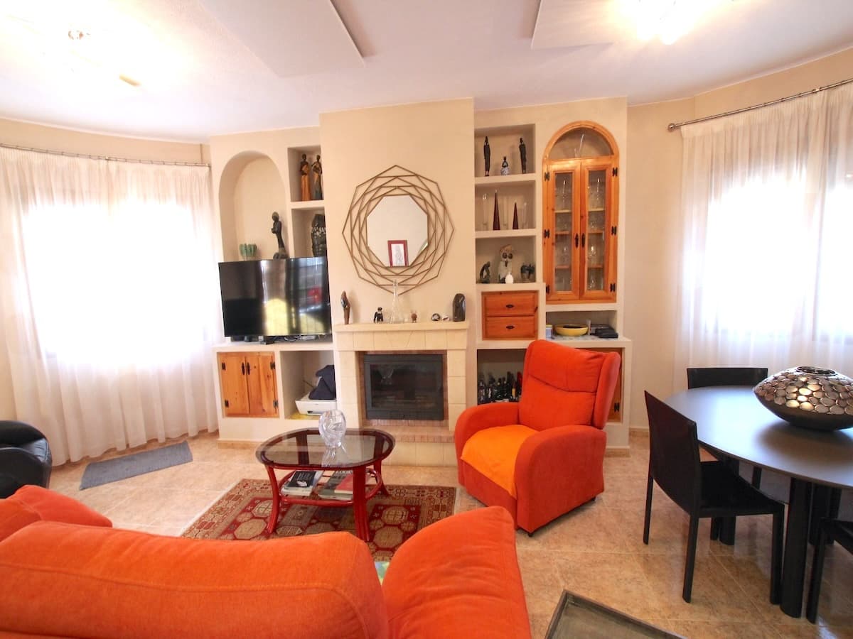 3 bedroom Villa for sale in Ciudad Quesada with pool - € 330,000 (Ref: 9500790)