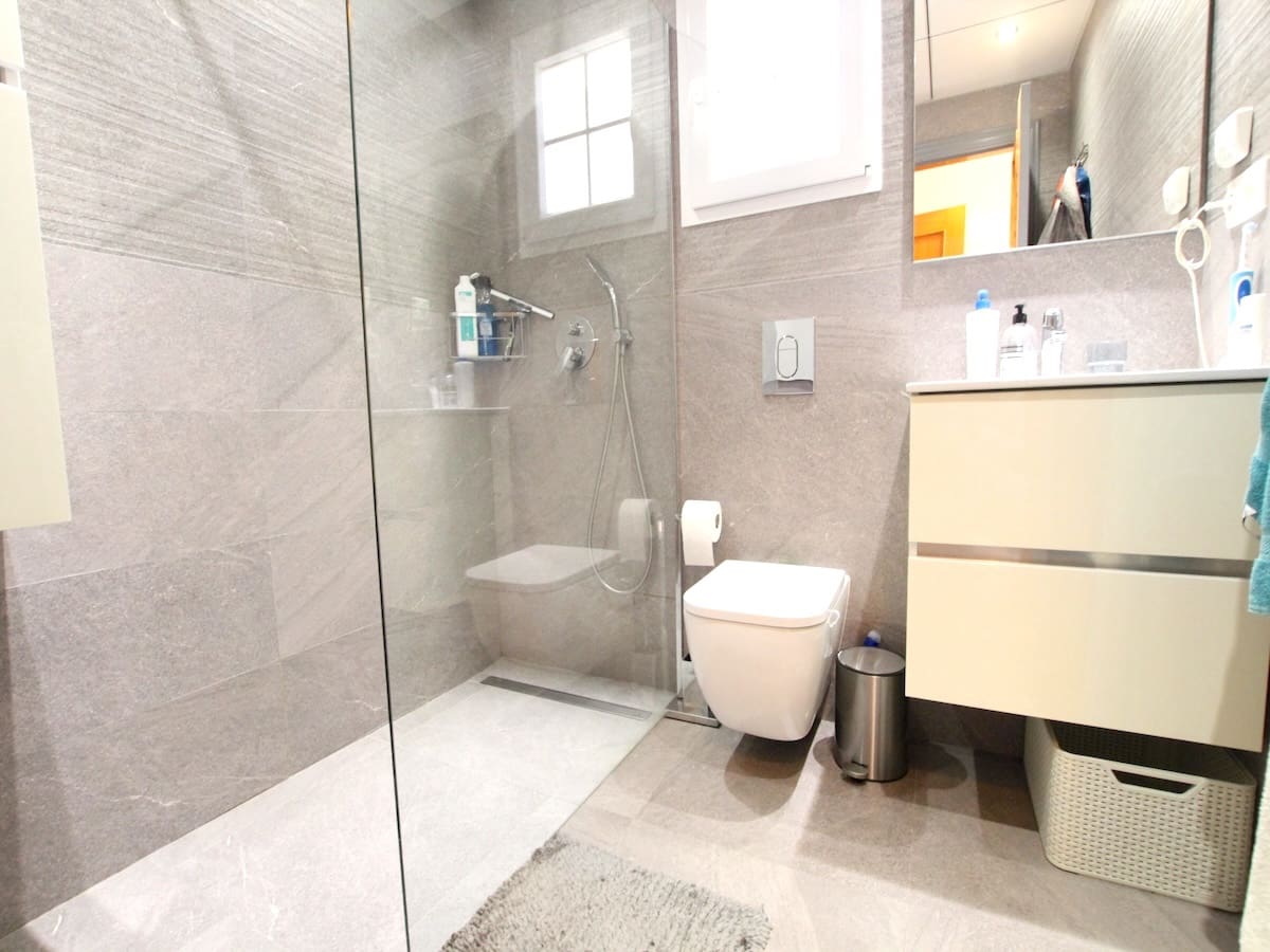 3 bedroom Villa for sale in Ciudad Quesada with pool - € 330,000 (Ref: 9500790)