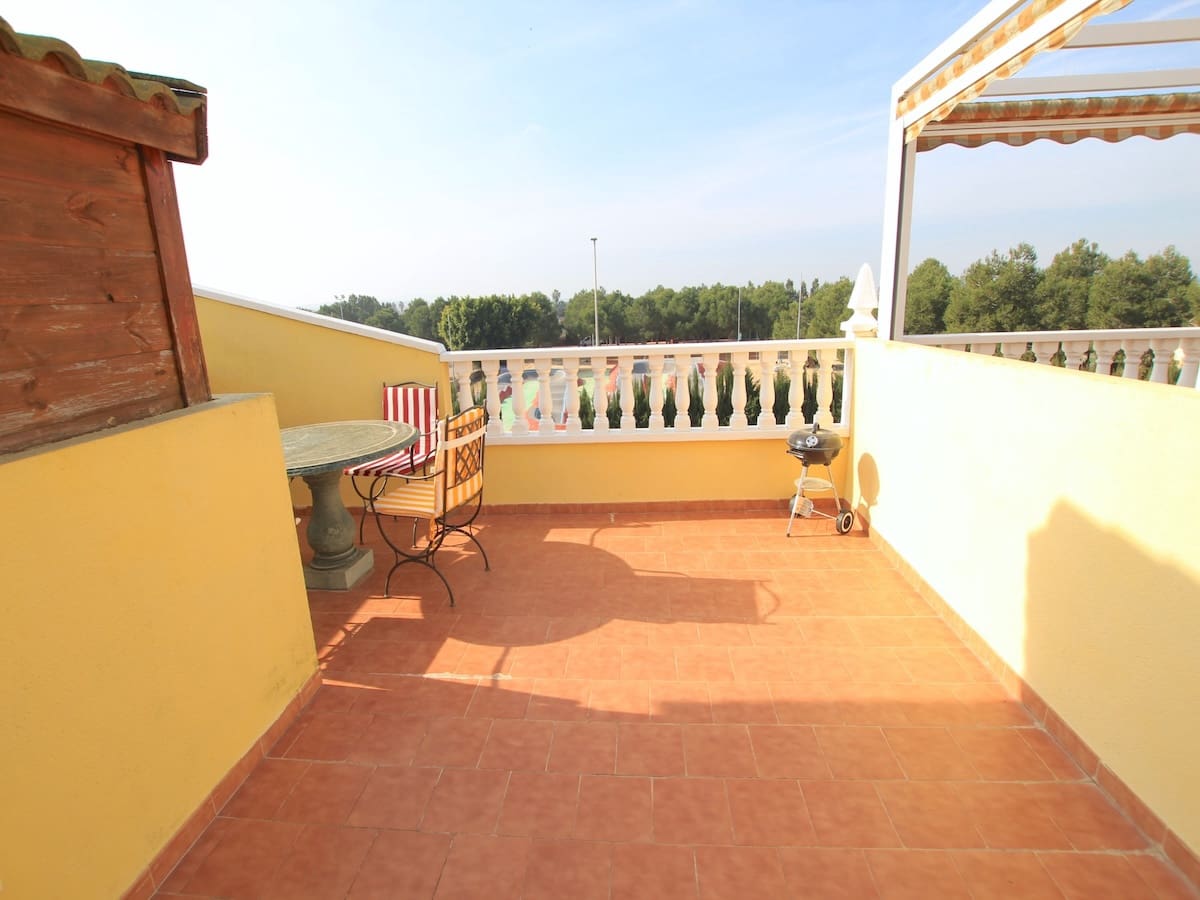 2 bedroom Apartment for sale in Formentera del Segura - € 99,950 (Ref: 9503490)