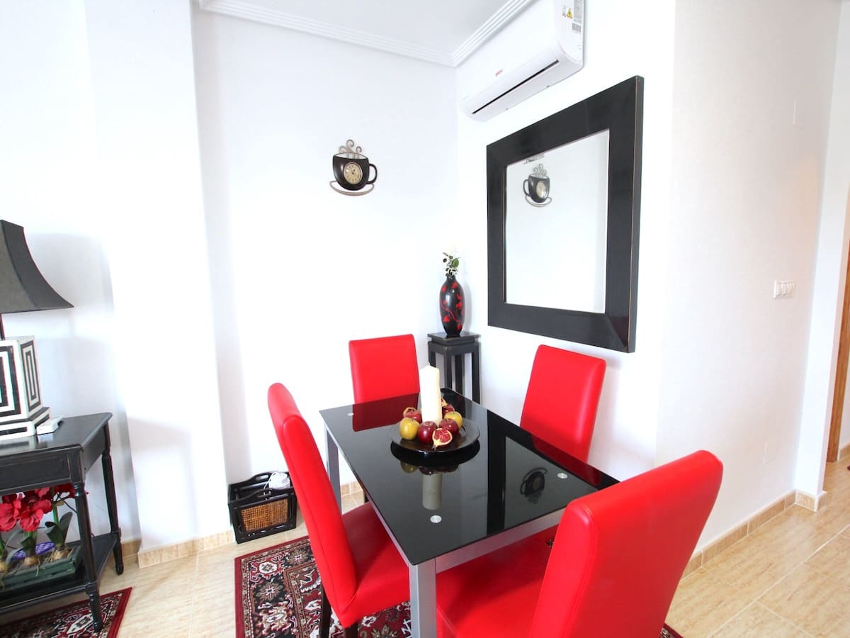 2 bedroom Apartment for sale in Formentera del Segura - € 99,950 (Ref: 9503490)