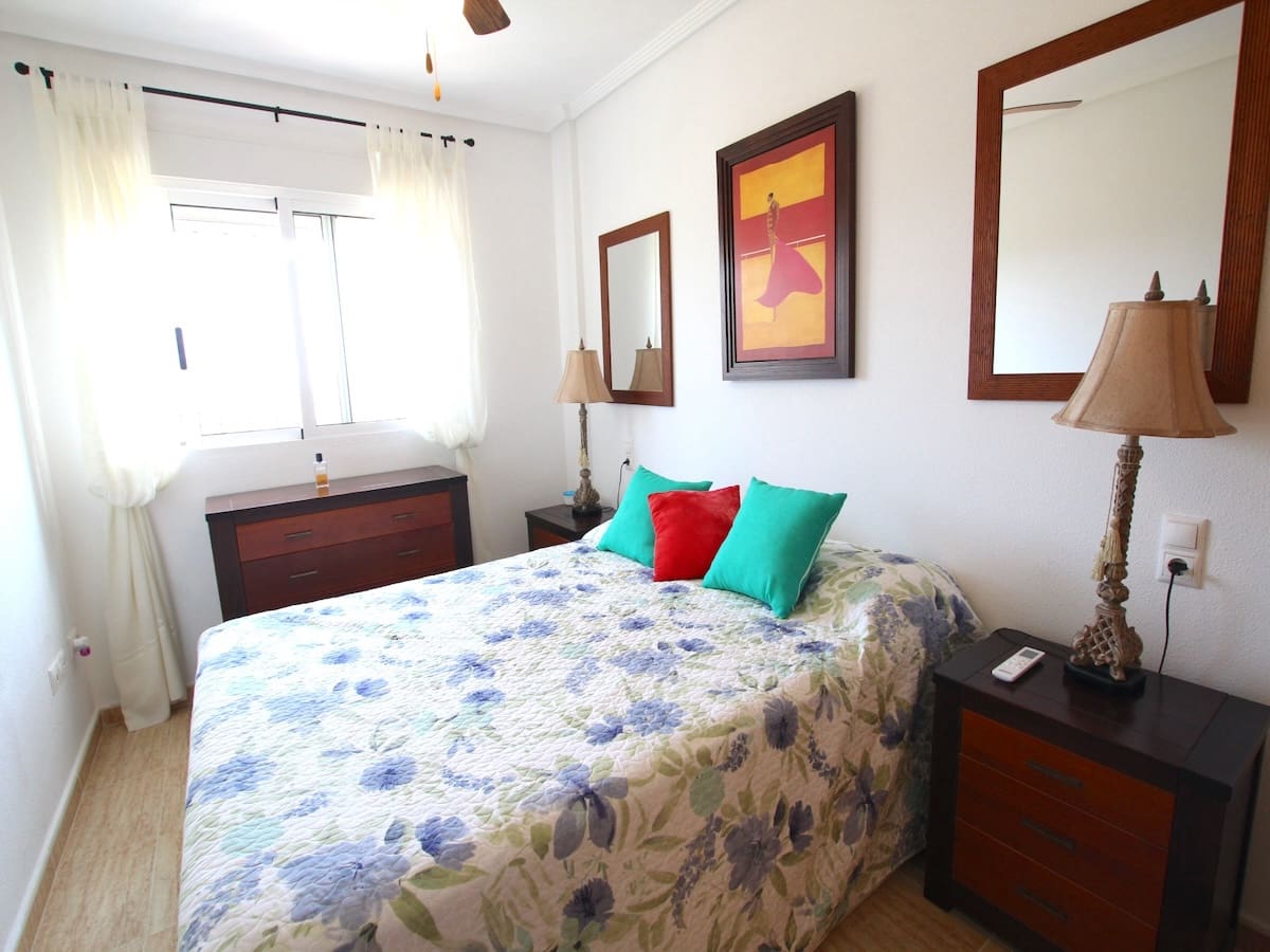 2 bedroom Apartment for sale in Formentera del Segura - € 99,950 (Ref: 9503490)