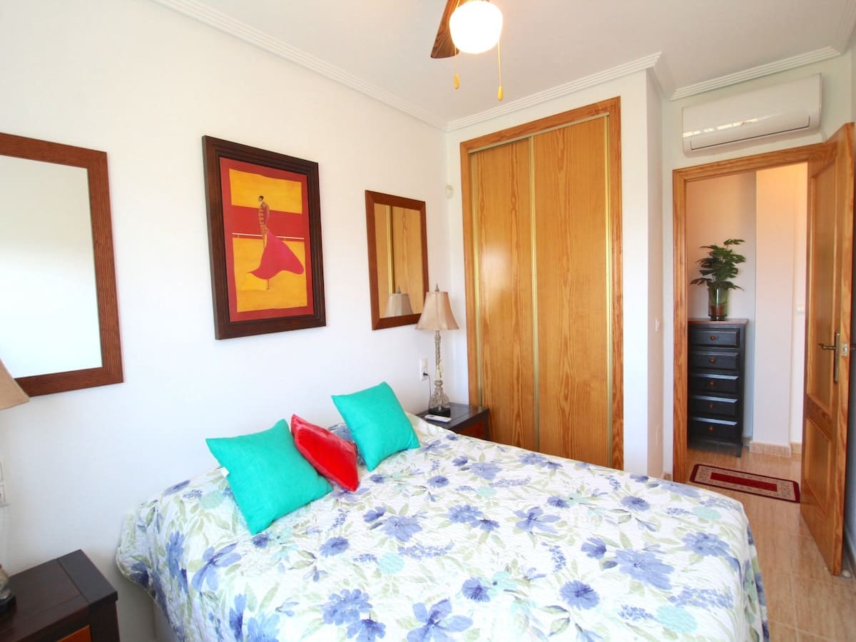 2 bedroom Apartment for sale in Formentera del Segura - € 99,950 (Ref: 9503490)