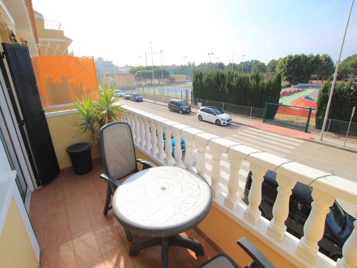 2 bedroom Apartment for sale in Formentera del Segura - € 99,950 (Ref: 9503490)