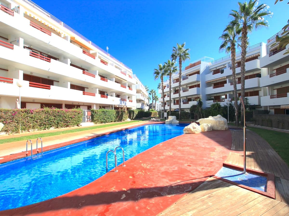 2 bedroom Apartment for sale in Playa Flamenca - € 169,950 (Ref: 9516553)