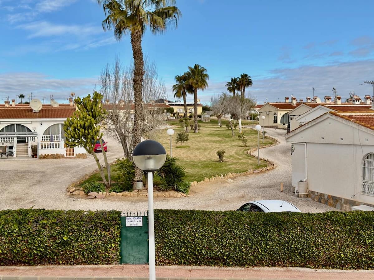 2 soveværelse Byhus til salg i Dona Pepa - € 169.950 (Ref: 9525309)