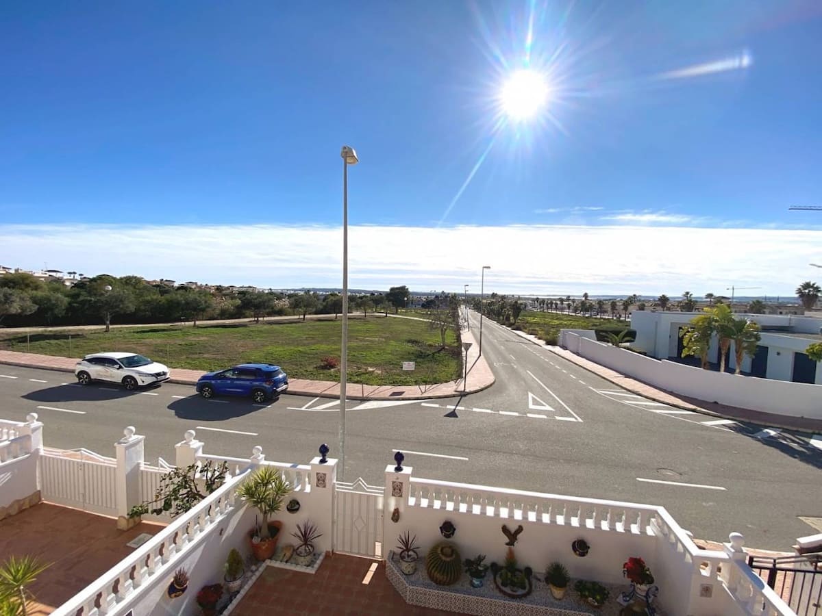 3 soverom Villa til salgs i Dona Pepa - € 240 000 (Ref: 9525311)