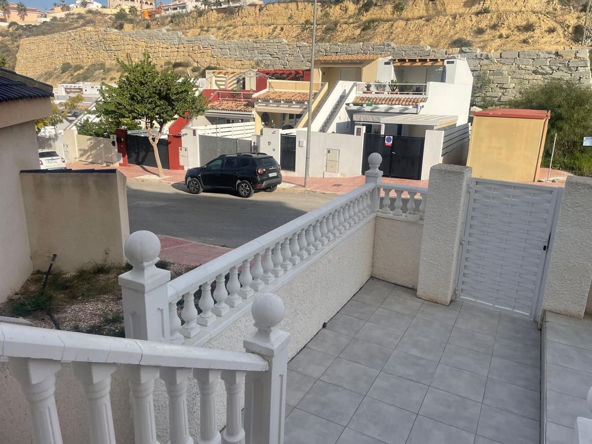 2 soveværelse Lejlighed til salg i Ciudad Quesada - € 125.000 (Ref: 9532001)