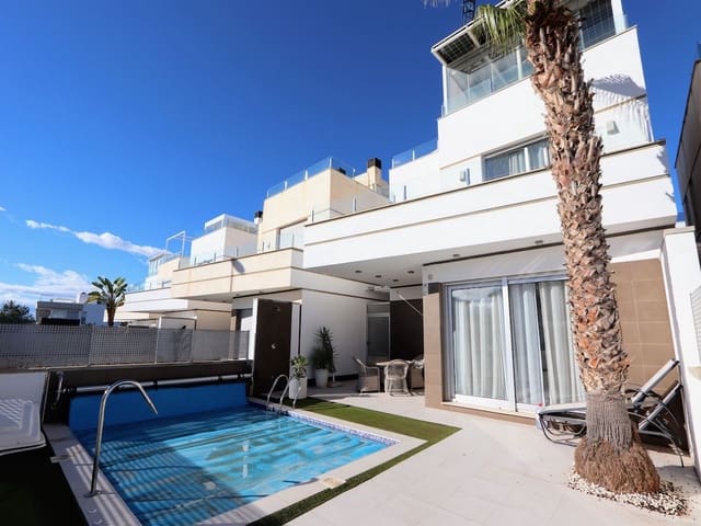 3 bedroom Villa for sale in Cabo Roig, Orihuela with pool - € 389,000 (Ref: 9532322)