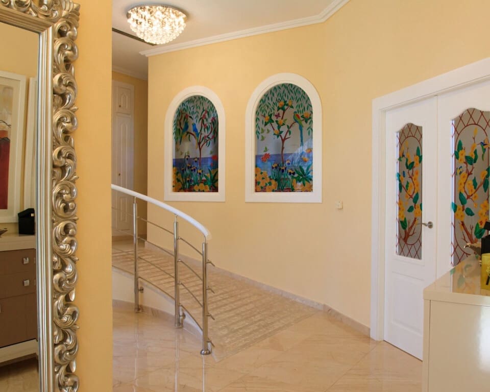 Chalet de 4 habitaciones en Ciudad Quesada en venta con piscina - 890.000 € (Ref: 9547143)