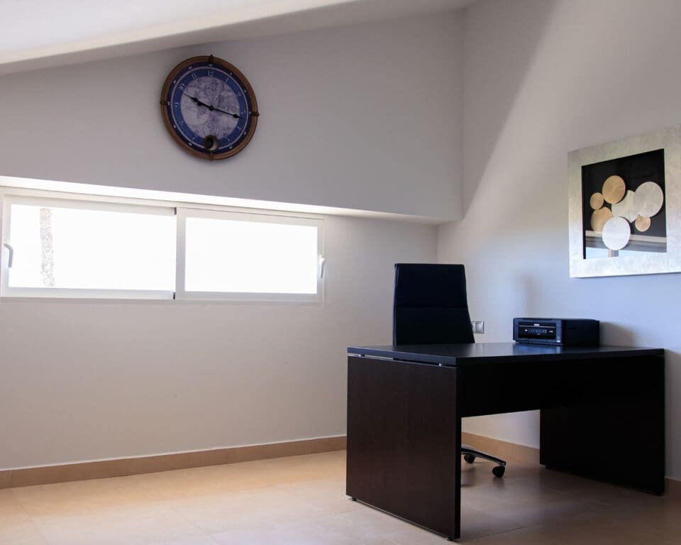 Chalet de 4 habitaciones en Ciudad Quesada en venta con piscina - 890.000 € (Ref: 9547143)