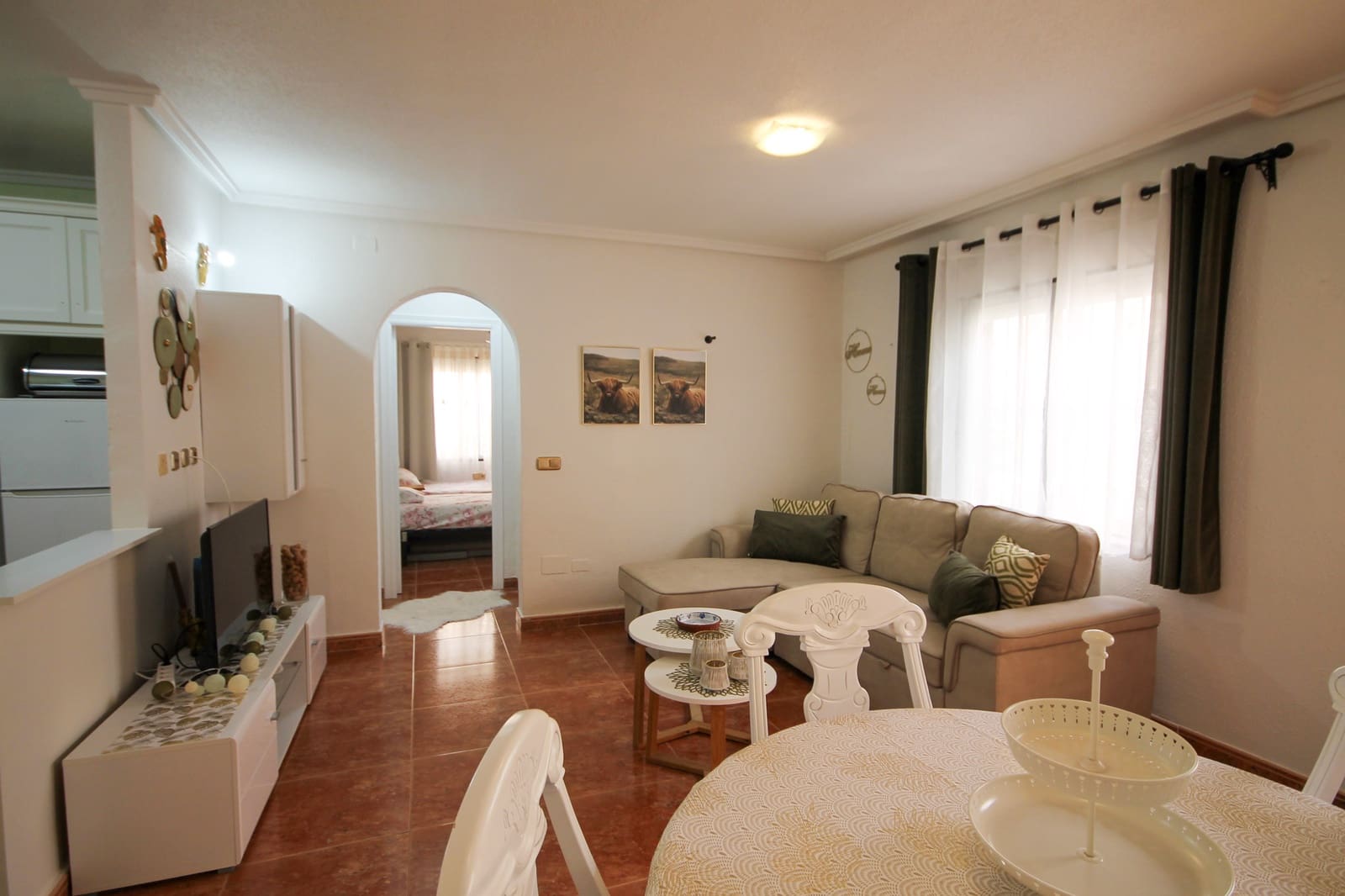 Casa de 2 habitaciones en San Miguel de Salinas en venta - 157.000 € (Ref: 9559307)