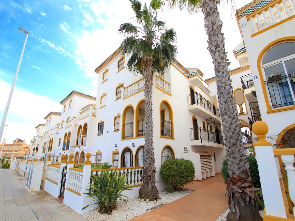 2 quarto Apartamento para venda em La Zenia - 145 000 € (Ref: 9563769)