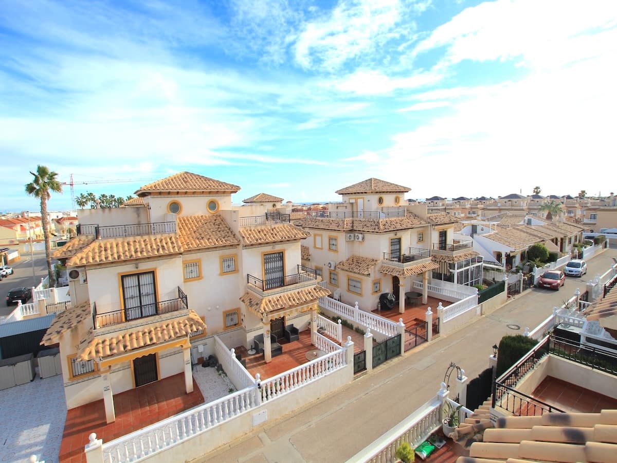 2 soveværelse Byhus til salg i Cabo Roig - € 199.950 (Ref: 9563770)