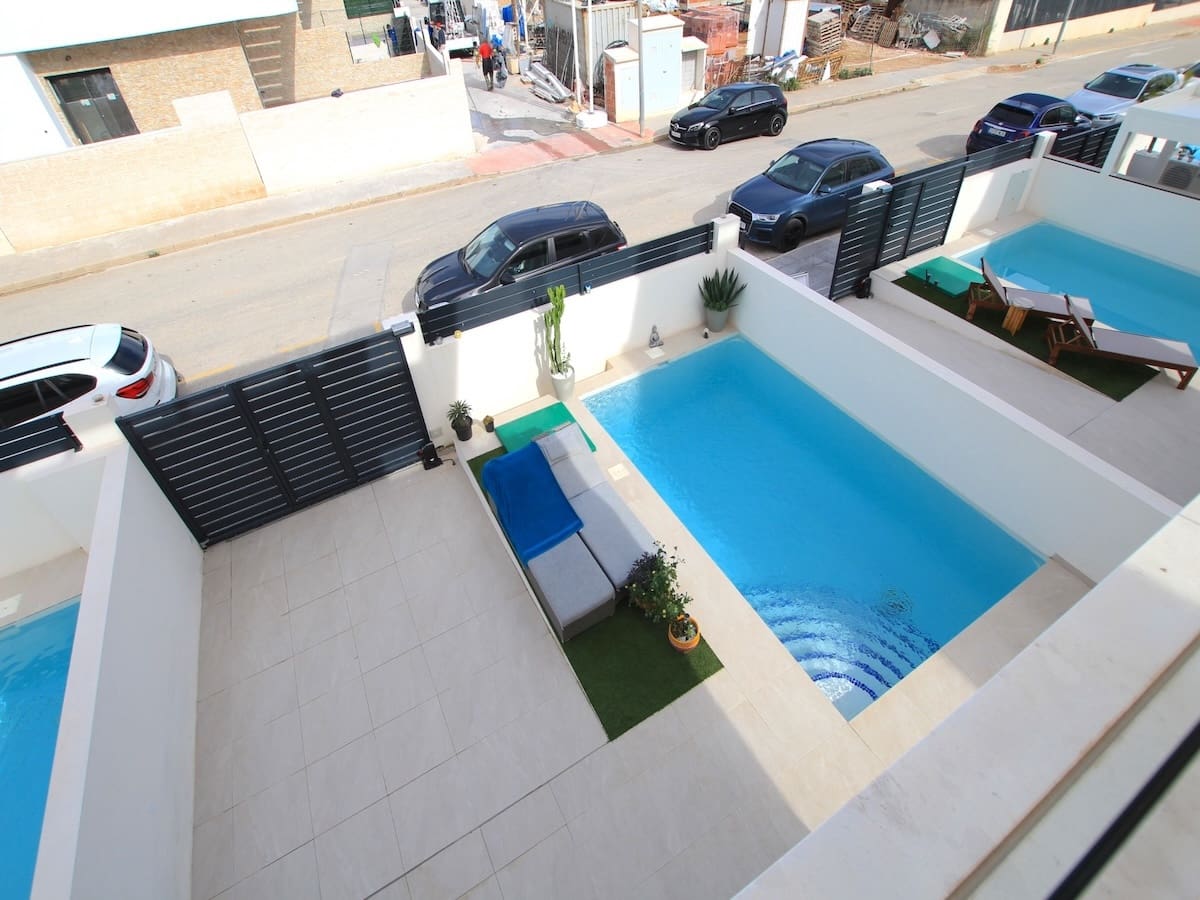 3 sypialnia Willa na sprzedaż w Los Montesinos z basenem - 387 500 € (Ref: 9564089)