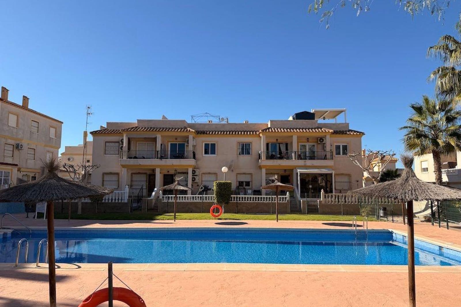 2 bedroom Apartment for sale in Villamartin - € 154,000 (Ref: 9571977)