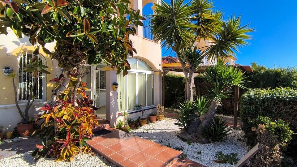 3 bedroom Villa for sale in Lo Crispin - € 207,000 (Ref: 9580429)
