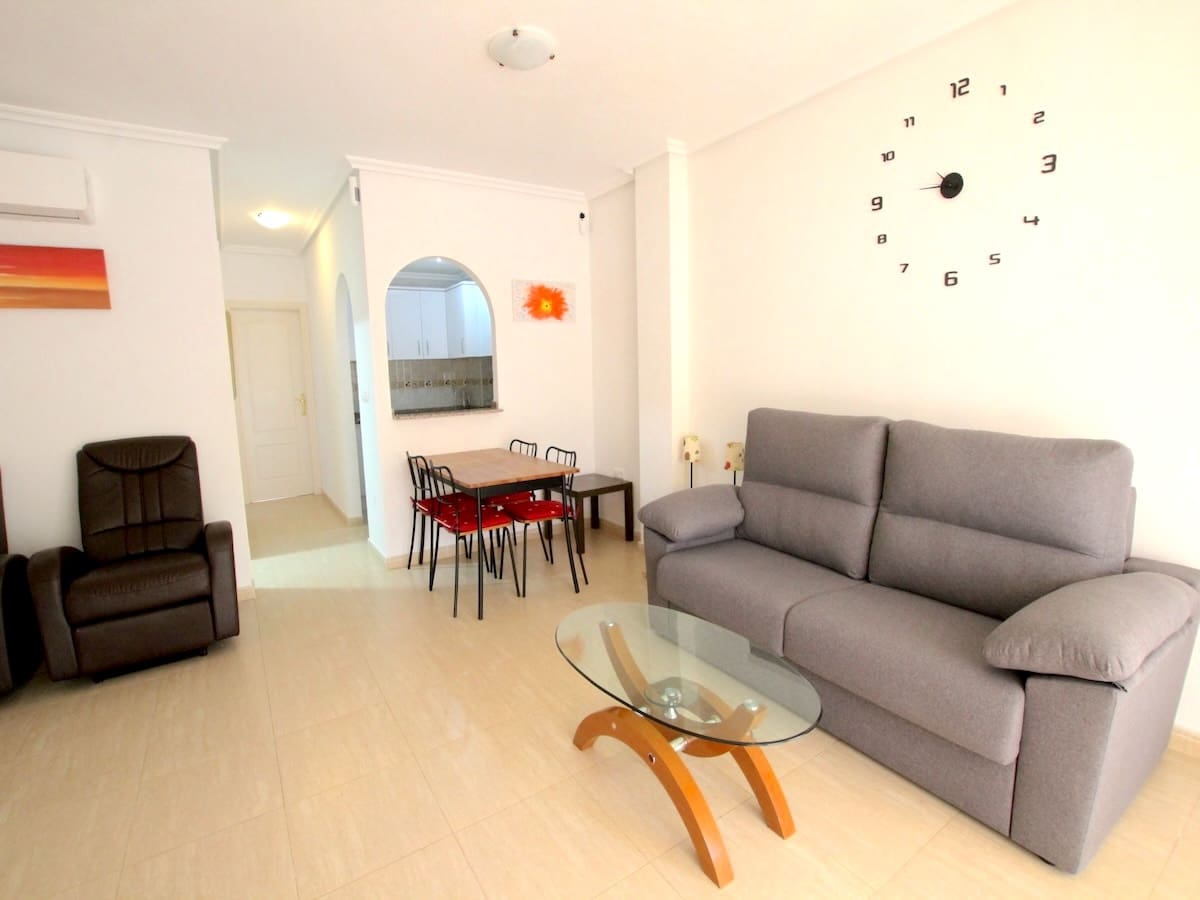 2 Zimmer Apartment zu verkaufen in Daya Nueva - 110.000 € (Ref: 9580430)
