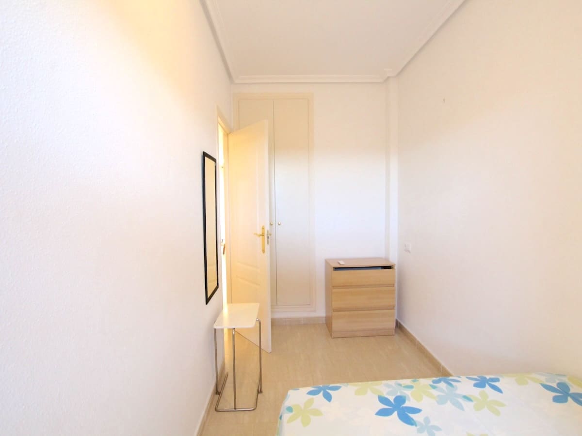 2 Zimmer Apartment zu verkaufen in Daya Nueva - 110.000 € (Ref: 9580430)