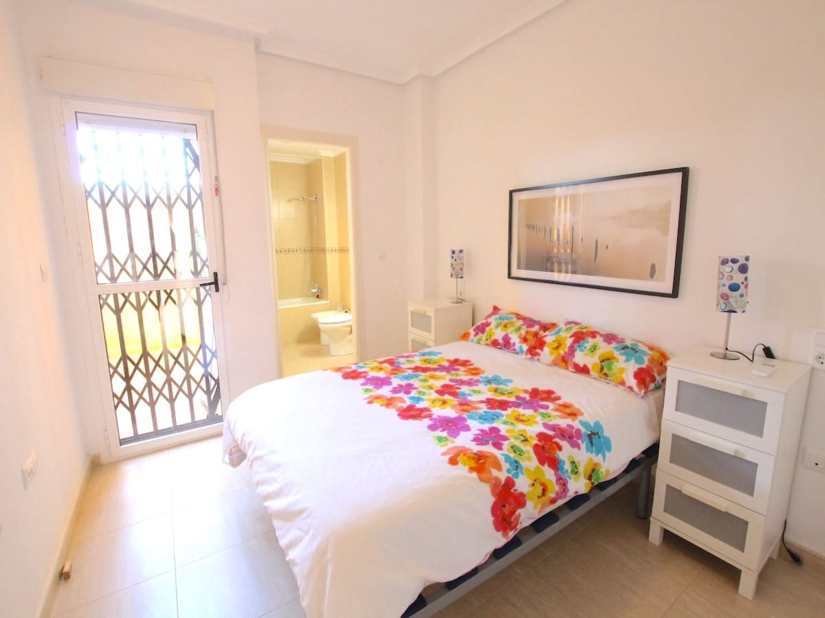 2 Zimmer Apartment zu verkaufen in Daya Nueva - 110.000 € (Ref: 9580430)