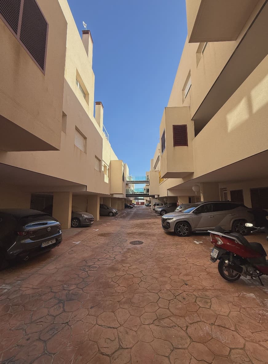 2 bedroom Apartment for sale in Playa Flamenca - € 174,900 (Ref: 9585034)