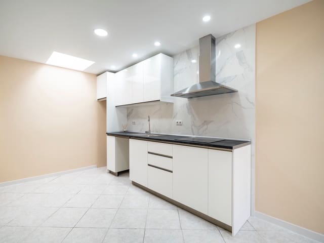 2 makuuhuone Omakotitalo myytävänä paikassa El Chaparral, Torrevieja - 119 000 € (Ref: 9588342)