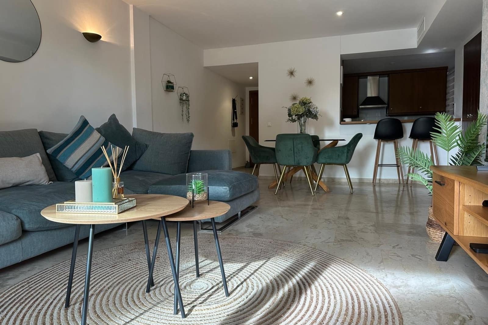 2 bedroom Apartment for sale in Punta Prima - € 289,995 (Ref: 9588494)