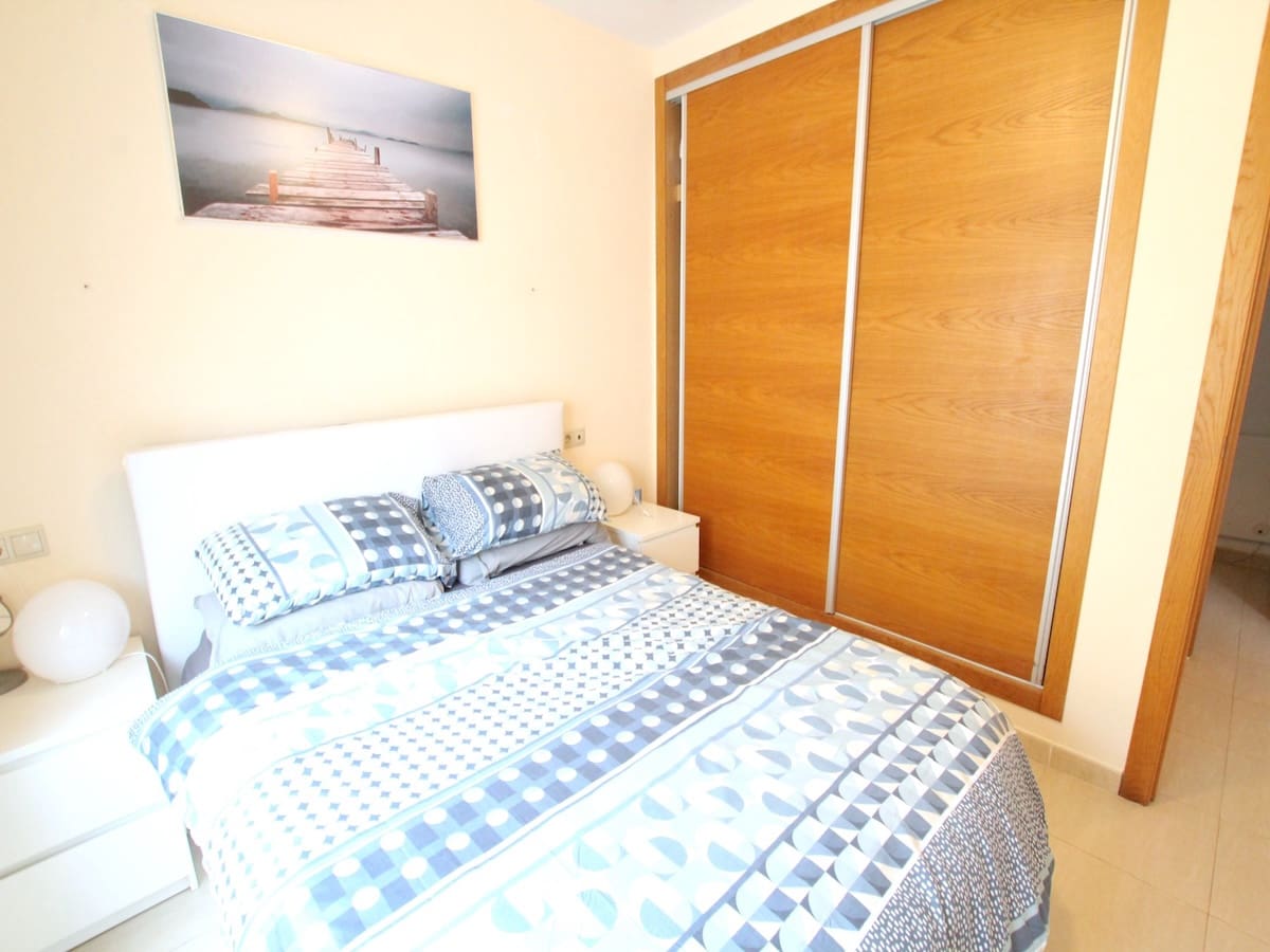 2 bedroom Apartment for sale in Almoradi - € 95,000 (Ref: 9603480)