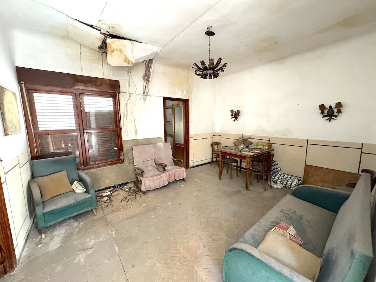 4 makuuhuone Omakotitalo myytävänä paikassa Benijofar - 169 000 € (Ref: 9606750)