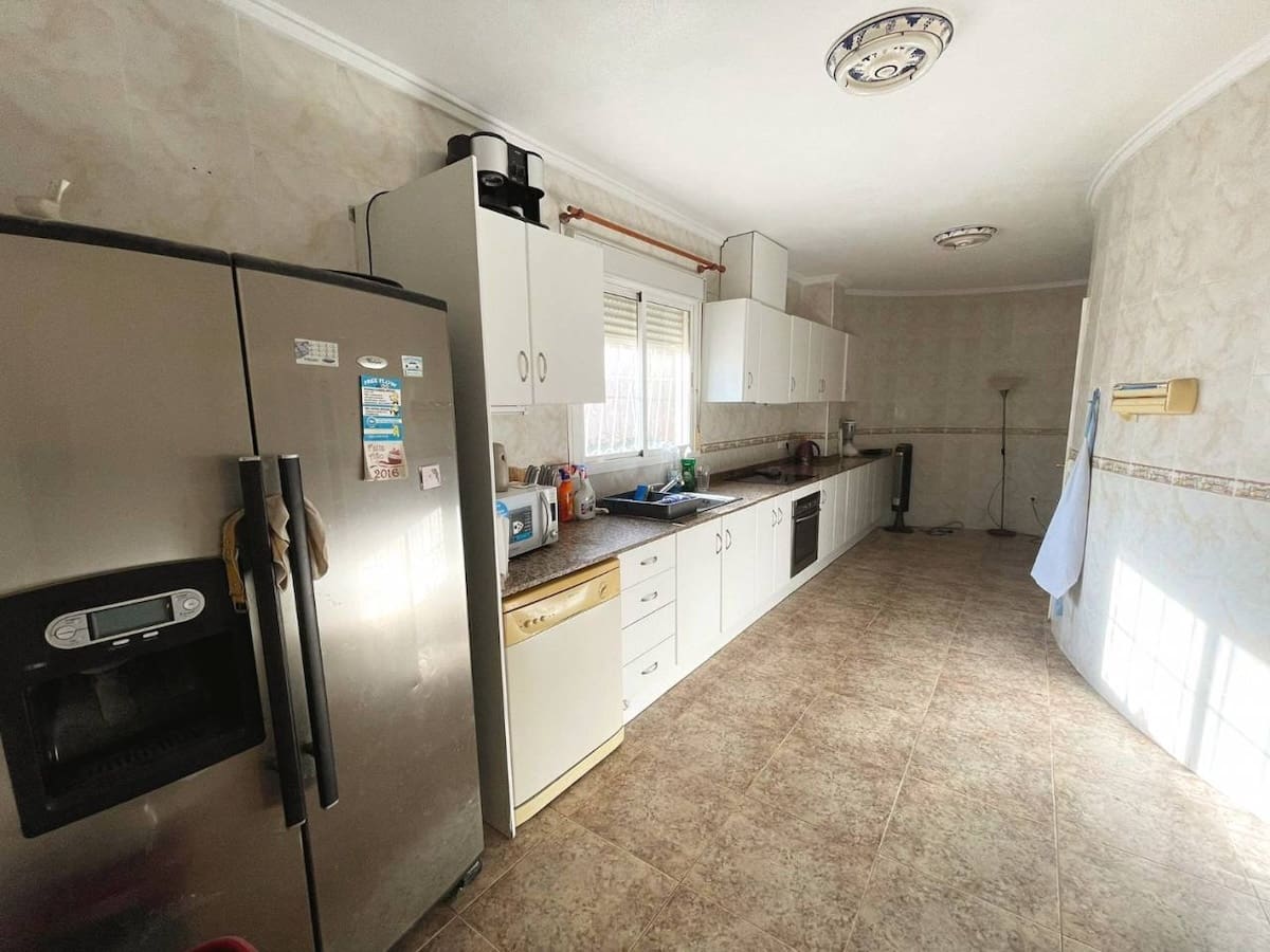 4 soverom Villa til salgs i Ciudad Quesada med svømmebasseng - € 450 000 (Ref: 9609997)