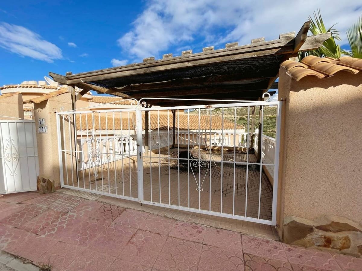 4 soverom Villa til salgs i Ciudad Quesada med svømmebasseng - € 450 000 (Ref: 9609997)