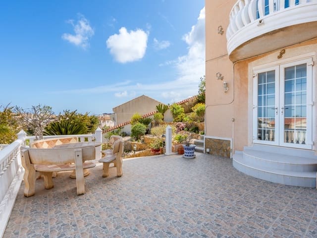 7 makuuhuone Huvila myytävänä paikassa Ciudad Quesada, Rojales mukana uima-altaan - 690 000 € (Ref: 9610216)