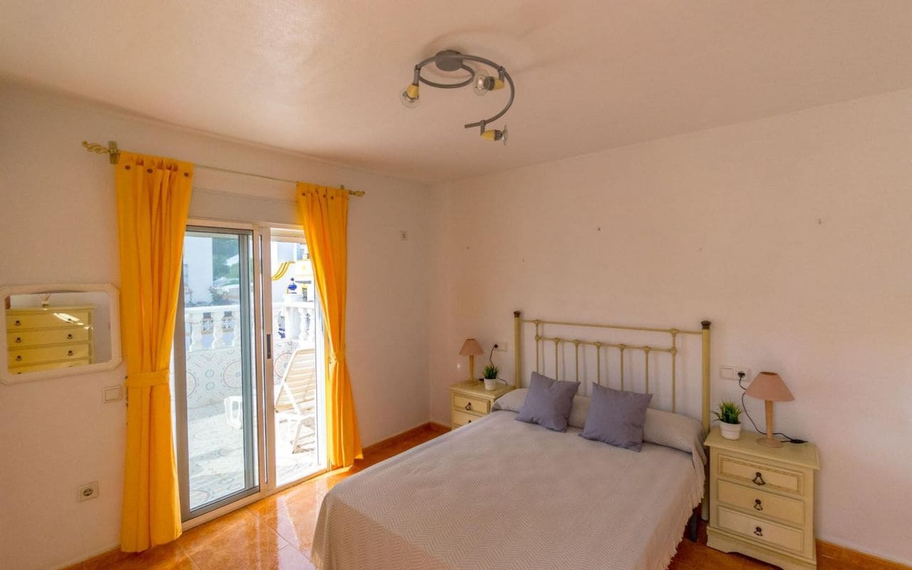 3 slaapkamer Huis te koop in Los Altos - € 169.000 (Ref: 9611911)