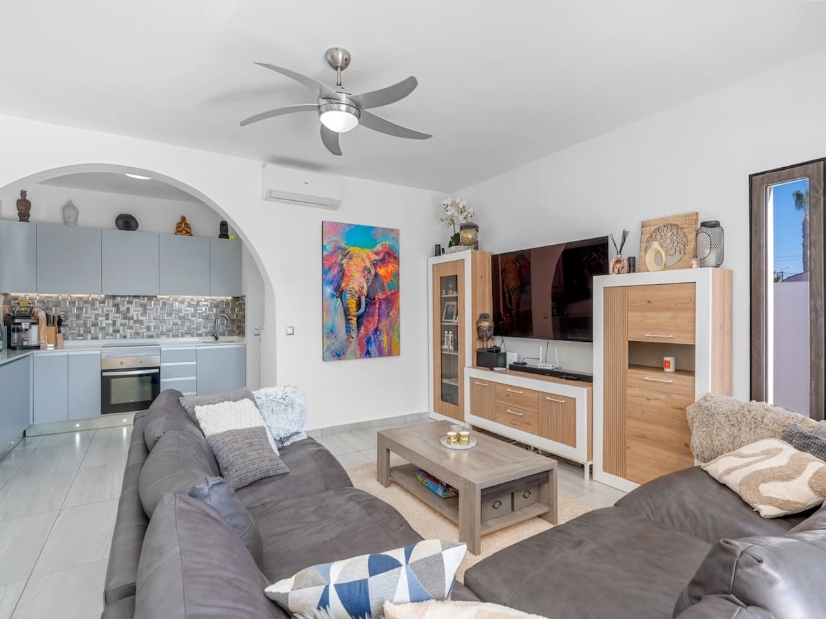 5 makuuhuone Huvila myytävänä paikassa Ciudad Quesada mukana uima-altaan - 498 000 € (Ref: 9613071)