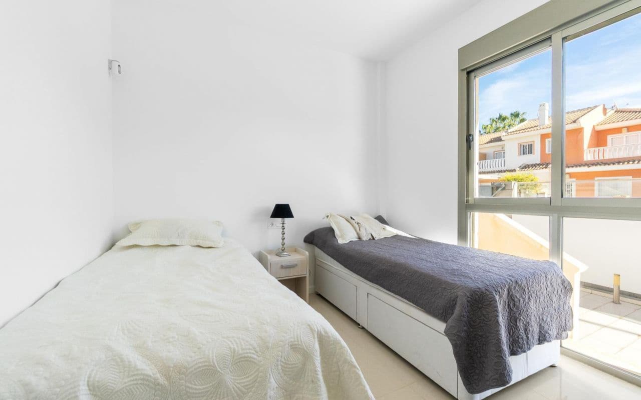 3 bedroom Villa for sale in Dona Pepa with pool - € 489,000 (Ref: 9613072)