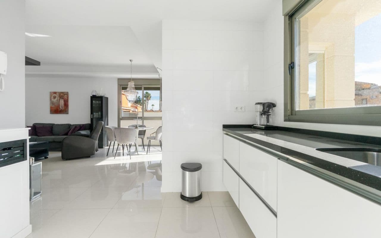 3 bedroom Villa for sale in Dona Pepa with pool - € 489,000 (Ref: 9613072)