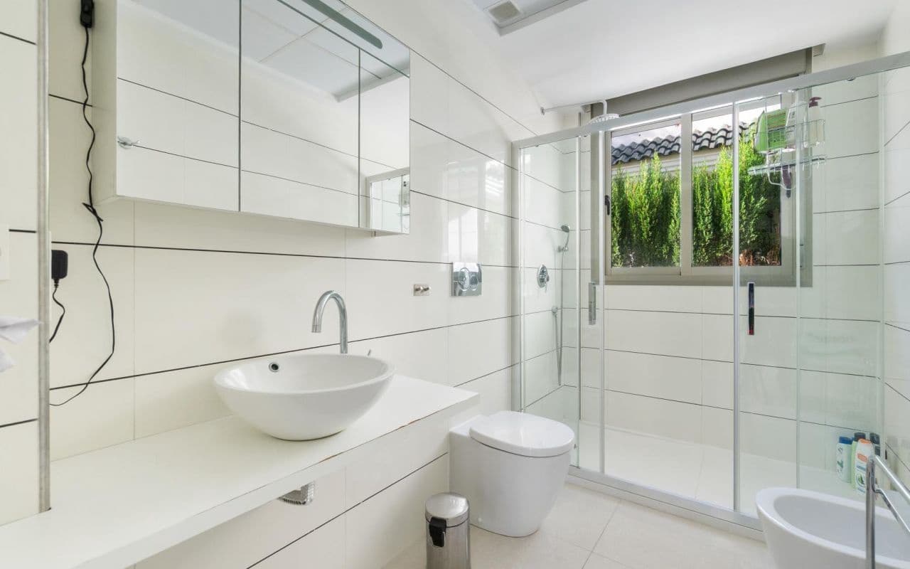 3 bedroom Villa for sale in Dona Pepa with pool - € 489,000 (Ref: 9613072)