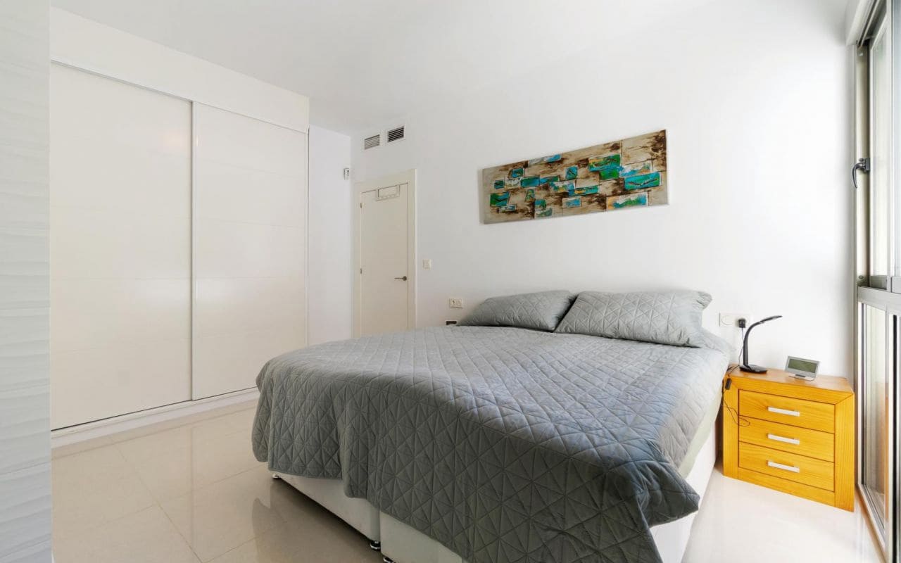 3 bedroom Villa for sale in Dona Pepa with pool - € 489,000 (Ref: 9613072)