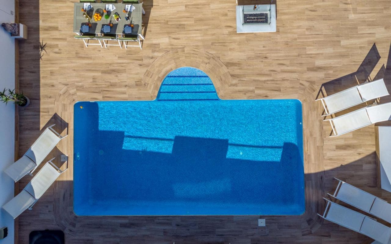 3 bedroom Villa for sale in Dona Pepa with pool - € 489,000 (Ref: 9613072)