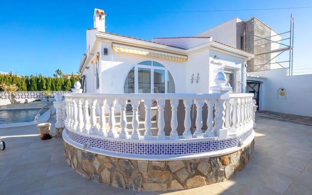 3 sovrum Villa till salu i El Chaparral, Torrevieja med pool - 359 000 € (Ref: 9613074)