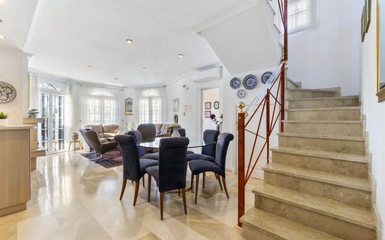 4 bedroom Villa for sale in Los Dolses - € 395,000 (Ref: 9613076)