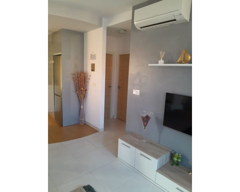 2 sovrum Lägenhet till salu i La Zenia - 262 000 € (Ref: 9618708)