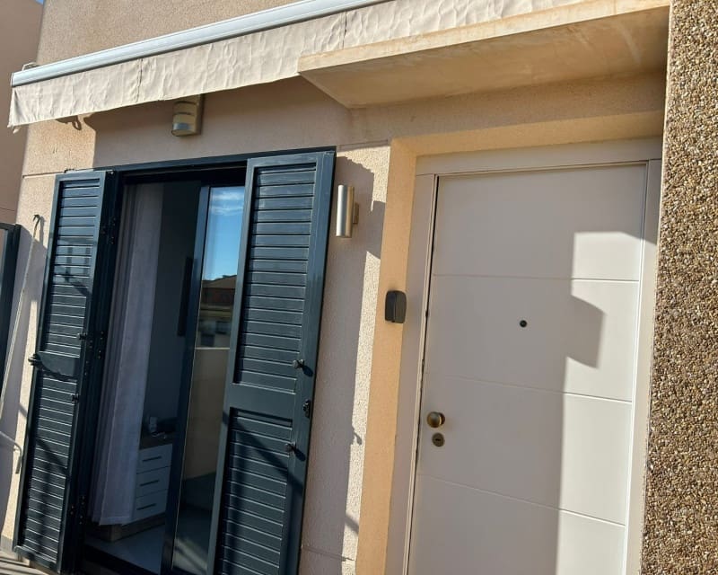 2 sovrum Lägenhet till salu i La Zenia - 262 000 € (Ref: 9618708)