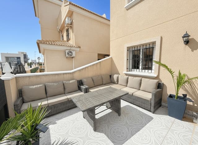 2 bedroom Townhouse for sale in La Zenia, Orihuela - € 249,950 (Ref: 9622992)