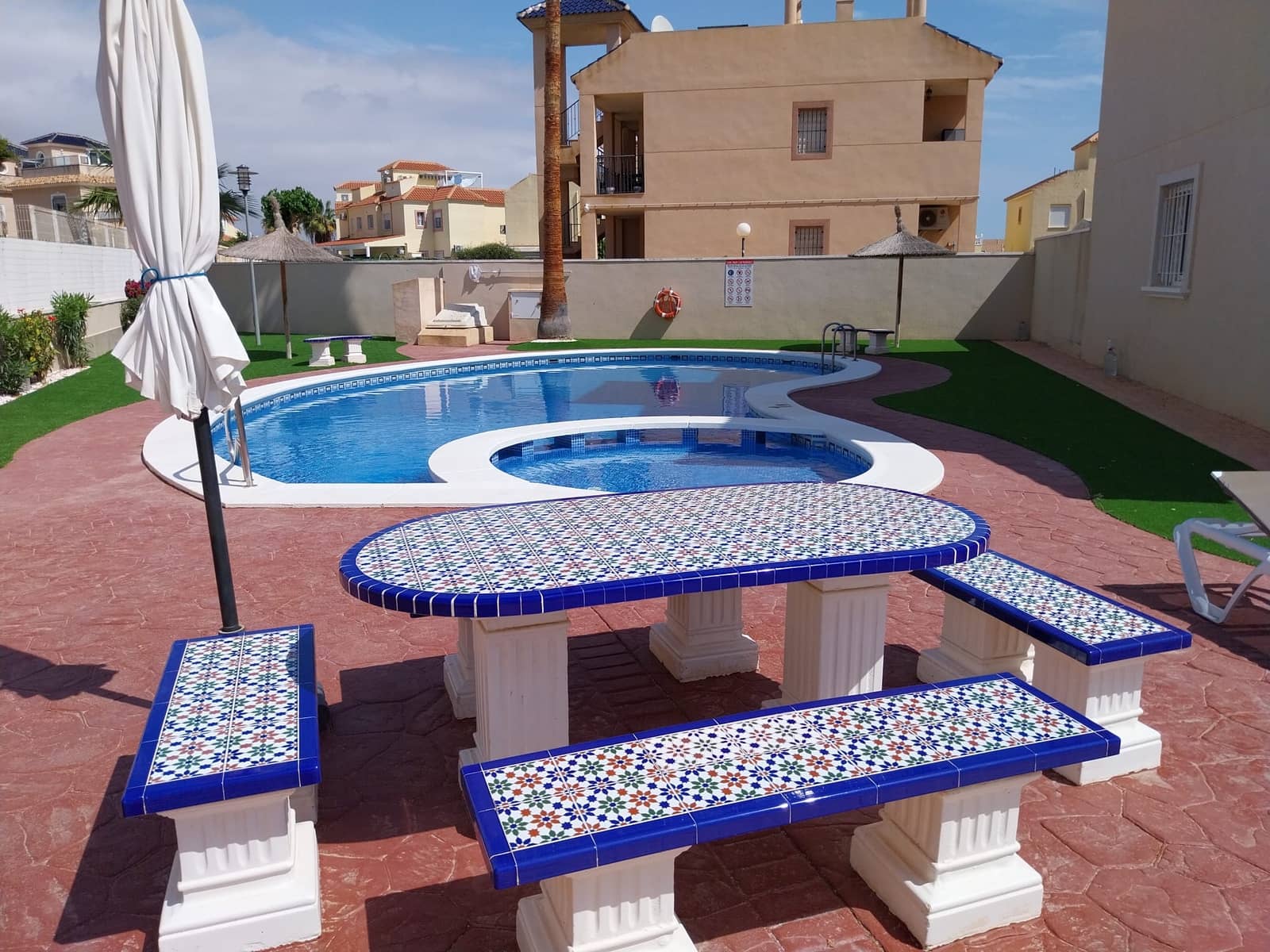 2 bedroom Townhouse for sale in La Zenia - € 249,950 (Ref: 9622992)