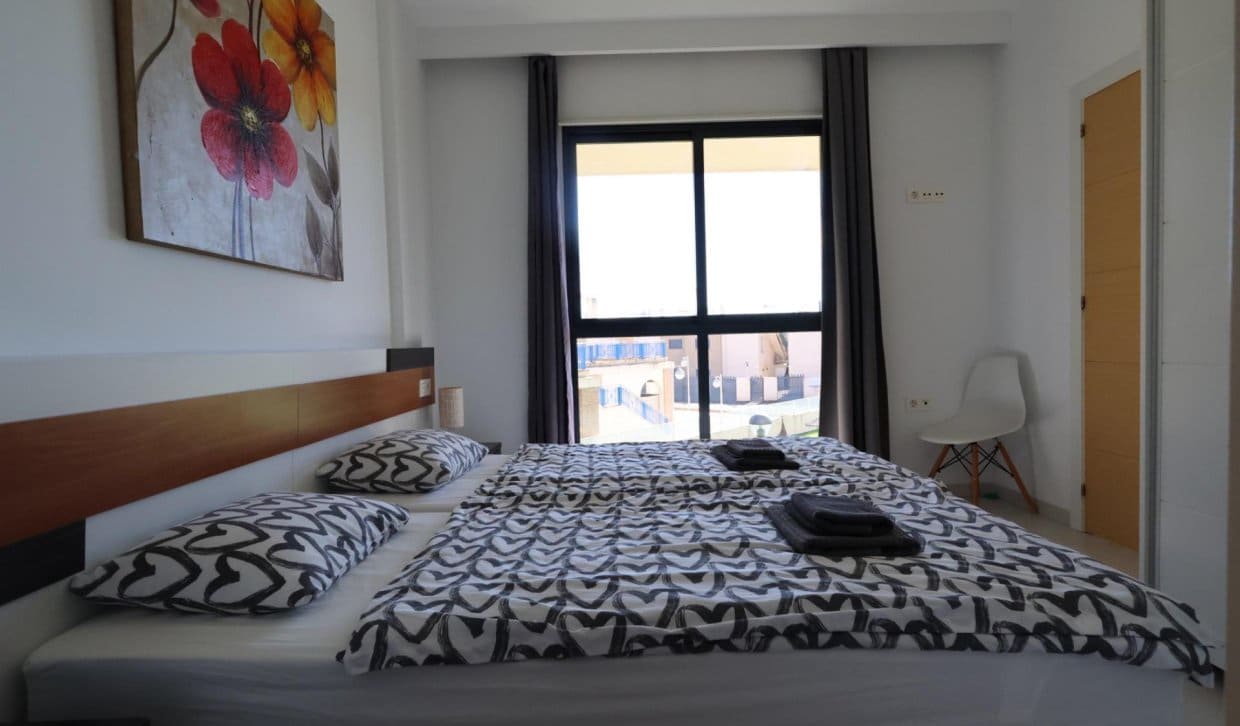 2 bedroom Apartment for sale in La Zenia - € 279,500 (Ref: 9624081)