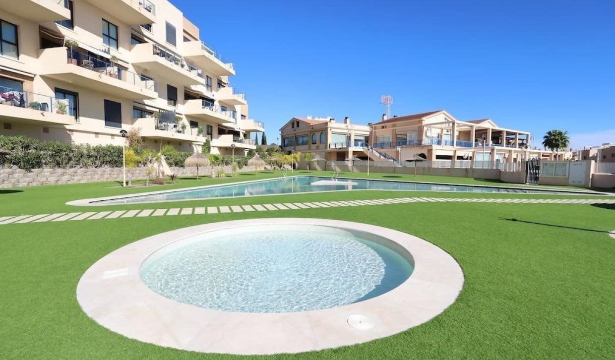 2 bedroom Apartment for sale in La Zenia - € 279,500 (Ref: 9624081)