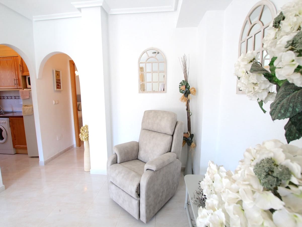 Casa de 3 habitaciones en Daya Vieja en venta - 169.500 € (Ref: 9626606)